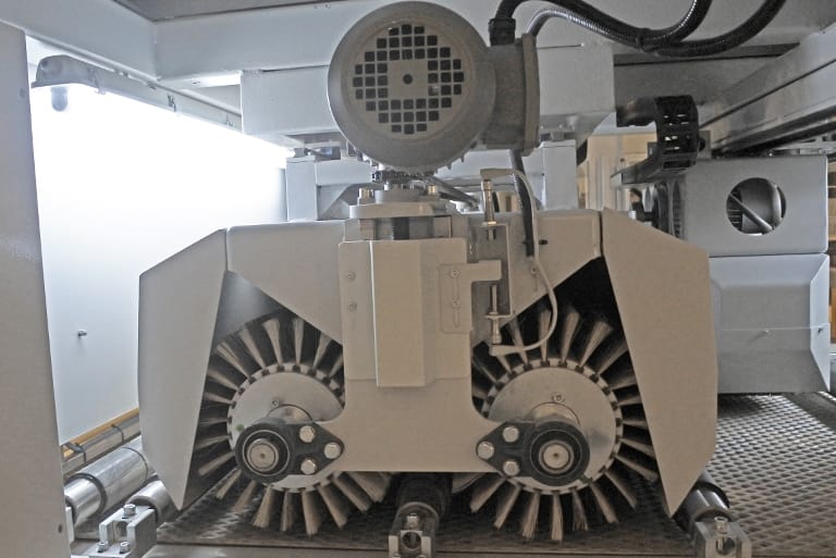 oscillating cross roller